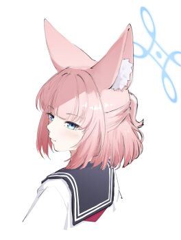 1girl absurdres animal_ear_fluff animal_ears black_sailor_collar blue_archive blue_eyes blue_halo blunt_bangs blush closed_mouth commentary cropped_torso eyelashes fox_ears fox_girl from_behind half_updo halo highres lips looking_at_viewer looking_back medium_hair niko_(blue_archive) nose pink_hair sailor_collar school_uniform serafuku shirt simple_background solo straight_hair sueoki_makura upper_body white_background white_shirt
