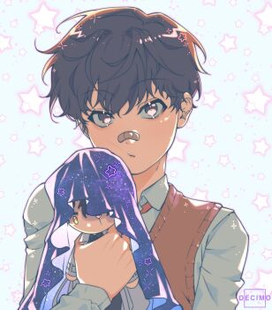 Rule 34 | 1boy, black eyes, black hair, character doll, cloak, collared shirt, doll, hand up, hashtag-only commentary, head tilt, highres, holding, holding doll, hood, hood up, hooded cloak, kim dokja, looking at viewer, nadardoh, oldest dream, omniscient reader's viewpoint, scar, scar across eye, scar on face, secretive plotter, shirt, short hair, sparkling eyes, star (symbol), star symbol background, starry sky print, upper body, vest, white shirt, yellow eyes, yellow vest, yoo joonghyuk