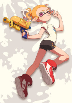 1girl absurdres bike_shorts black_shorts breasts full_body grin high_tops highres holding holding_weapon inkling inkling_girl inkling_player_character looking_at_viewer nintendo orange_hair pink_eyes pointy_ears red_shoes shirt shoes short_hair short_sleeves short_twintails shorts small_breasts smile sneakers solo splatoon_(series) splattershot_(splatoon) surume01417 t-shirt tentacle_hair twintails weapon white_shirt