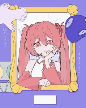 1000-nen_ikiteru_(vocaloid) 1girl alternate_color alternate_eye_color alternate_hair_color bare_shoulders closed_mouth collared_shirt commentary_request detached_sleeves double-parted_bangs expressionless fingernails fish hair_between_eyes hatsune_miku head_rest headset highres lyrics necktie picture_frame pink_eyes pink_hair pink_necktie pink_sleeves purple_background shirt sleeveless sleeveless_shirt traffic_light twintails vocaloid white_shirt white_trim yukia_1128