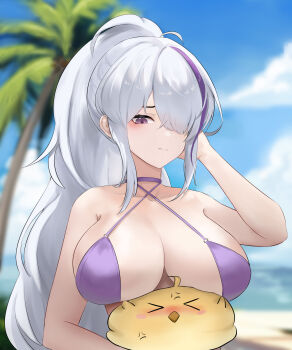 &gt;_&lt; 1girl absurdres anger_vein azur_lane beach bikini blue_sky blurry blurry_background blush breast_rest breasts choker cleavage cloud cloudy_sky collarbone commentary_request day hair_over_one_eye hand_in_own_hair highres large_breasts long_hair looking_at_viewer manjuu_(azur_lane) manjuu_abuse_(azur_lane) multicolored_hair obniermarbiss official_alternate_costume outdoors palm_tree ponytail purple_bikini purple_choker purple_eyes purple_streaks sand sky solo streaked_hair summer swimsuit tree unzen_(azur_lane) unzen_(sojourn_through_clear_seas)_(azur_lane) very_long_hair water white_hair