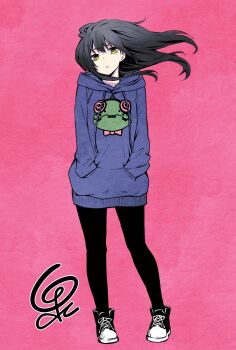 1girl black_hair black_pants full_body hands_in_pockets highres hood hood_down hoodie izumi_(toubun_kata) long_hair looking_at_viewer mieruko-chan pants pink_background print_hoodie purple_hoodie shoes signature simple_background sneakers solo yellow_eyes yotsuya_miko