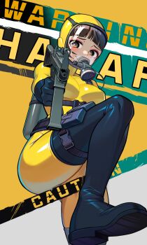 1girl absurdres aiming aiming_at_viewer black_gloves black_shoes bodysuit boots breasts brown_hair commentary_request convenient_censoring gas_mask gloves grin gun h&amp;k_ump harness hazmat_suit highres holding holding_gun holding_weapon latex latex_bodysuit leg_up mask medium_breasts mofashi_beibei original oxygen_mask oxygen_tank pouch shiny_skin shoes skin_tight smile solo standing standing_on_one_leg submachine_gun thigh_boots thigh_pouch weapon yellow_bodysuit yellow_eyes