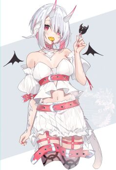 1girl au_ra bare_shoulders belt candy choker commentary cropped_legs demon_horns demon_wings detached_sleeves detached_wings dragon_girl dragon_horns dragon_tail final_fantasy final_fantasy_xiv food highres holding holding_candy holding_food holding_lollipop horns lollipop lollipop_in_mouth looking_at_viewer midriff motsuni_(lxxe1120) navel pink_choker pink_nails red_eyes scales shirt skirt solo strapless strapless_shirt symbol-only_commentary tail thigh_belt thigh_strap thighhighs warrior_of_light_(ff14) white_hair white_shirt white_skirt wings