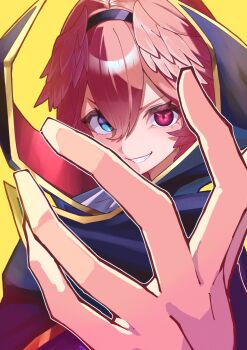 Rule 34 | 123haruno oto, 1girl, black cape, black hairband, blue eyes, cape, cosplay, geass, hair between eyes, hairband, head wings, heterochromia, highres, hololive, long sleeves, looking at viewer, multicolored cape, multicolored hair, pink hair, pink wings, red eyes, short hair, smile, solo, takane lui, virtual youtuber, wings, yellow background, zero (code geass), zero (code geass) (cosplay)