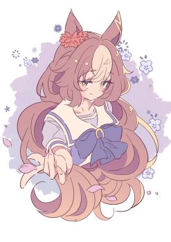1girl animal_ears blush bow bowtie breasts brown_eyes brown_hair closed_mouth collarbone ear_ornament ear_scrunchie hair_between_eyes hair_ornament honkawa_works horse_ears horse_girl long_hair looking_at_viewer low_twintails multicolored_hair petals puffy_short_sleeves puffy_sleeves purple_bow purple_bowtie purple_shirt sailor_collar sailor_shirt school_uniform shirt short_sleeves smile solo tracen_school_uniform twintails umamusume upper_body white_hair white_sailor_collar yamanin_zephyr_(umamusume)