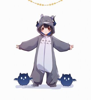 >:) 1girl absurdres alternate_costume animal_ears animal_hood artist_name asymmetrical_horns bird black_eyes black_hair black_horns blue_hair blush closed_mouth colored_inner_hair commentary cosplay demon_girl demon_horns double-parted_bangs double_v english_commentary fake_animal_ears grey_socks halloween_costume highres hololive hololive_english hood hood_up horns jailbird_(nerissa_ravencroft) keisea long_sleeves looking_at_viewer mole mole_under_eye multicolored_hair nerissa_ravencroft onesie outstretched_arms pants sidelocks simple_background sleeves_past_wrists smile socks solid_oval_eyes solo_focus spread_arms squiggle_eyes standing star_(symbol) star_ornament totoro totoro_(cosplay) uneven_horns v v-shaped_eyebrows virtual_youtuber white_background