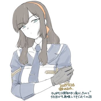 1girl black_gloves blue_eyes blue_necktie brown_hair closed_mouth commentary_request cropped_torso dated freckles gloves hairband halca_(technodrome) hand_on_own_arm kantai_collection long_hair looking_at_viewer mogador_(kancolle) necktie orange_hairband simple_background solo translation_request twitter_username upper_body white_background