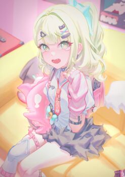 1girl absurdres arm_warmers bandaid bandaid_hair_ornament black_skirt collarbone commentary_request couch cowboy_shot earrings frilled_sleeves frills fur-trimmed_skirt fur_trim green_hair hair_ornament heart heart_hair_ornament highres indoors jewelry lala_2080 looking_at_viewer multiple_hair_clips musical_note_earrings necktie on_couch open_mouth pink_arm_warmers pink_bag red_necktie shirt sitting skirt solo striped_arm_warmers sunna_(zenless_zone_zero) tears white_shirt white_wings winged_bag wings zenless_zone_zero