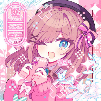 1girl ;d black_bow black_bowtie black_hat blue_eyes blush bow bowtie brown_hair cellphone commentary_request dot_nose green_bow hair_bow hat highres holding holding_phone long_hair long_sleeves looking_at_viewer nijisanji one_eye_closed open_mouth outline phone pink_bow pink_sweater portrait shirocha_tei smartphone smile solo sparkle striped_bow suzuhara_lulu suzuhara_lulu_(1st_costume) sweater twitter_username virtual_youtuber watermark white_bow white_outline