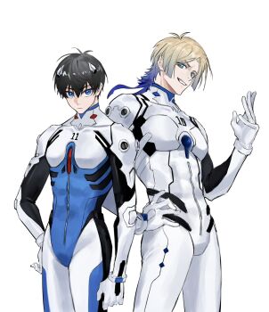 2boys black_hair blonde_hair blue_eyes chinese_commentary closed_mouth commentary_request gloves gradient_hair grin hair_between_eyes hand_on_own_hip highres interface_headset_(evangelion) isagi_yoichi looking_to_the_side male_focus mecha_pilot_suit michael_kaiser multicolored_hair multiple_boys neon_genesis_evangelion plugsuit_(evangelion) right_ttttt sideways_glance simple_background smile teeth white_background white_gloves