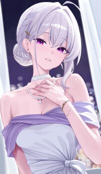 1girl absurdres ahoge bare_shoulders bead_necklace beads blurry bokeh bracelet breasts choker collarbone depth_of_field dress grin hair_bun hair_ornament hairclip highres ine_(vtuber) jewelry long_hair looking_at_viewer medium_breasts necklace off-shoulder_dress off_shoulder purple_eyes sei_(0724sei6) sidelocks smile solo upper_body virtual_youtuber waktaverse white_choker white_dress white_hair