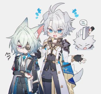 +++ 2boys :d anaxa_(honkai:_star_rail) animal_ear_fluff animal_ears antenna_hair aqua_hair armor ascot black_capelet black_gloves black_pants black_shirt black_vest blue_cape blue_eyes blush book book_attack cape capelet chibi coat collared_shirt commentary coojisan dog_boy dog_ears dog_tail fingerless_gloves fox_boy fox_ears glaring gloves grey_background hair_intakes hair_over_shoulder hand_tattoo head_bump highres hitting honkai:_star_rail honkai_(series) looking_at_another low_ponytail male_focus multicolored_eyes multicolored_hair multiple_boys open_mouth pants pauldrons phainon_(honkai:_star_rail) ponytail purple_eyes red_tattoo shirt short_hair shoulder_armor simple_background single_glove single_pauldron smile tail tail_wagging tattoo thigh_strap translated two-tone_eyes vest white_ascot white_coat white_hair white_shirt