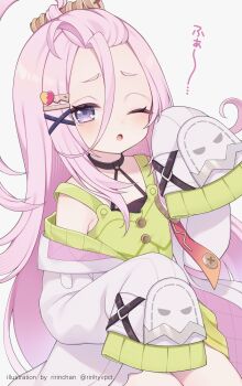 1girl ;o absurdres ahoge aino_(genshin_impact) black_choker choker coat commentary_request genshin_impact grey_background hair_between_eyes hair_ornament hairclip heart heart_in_eye highres long_hair long_sleeves looking_at_viewer one_eye_closed pink_hair purple_eyes ririhyvpct screw_hair_ornament simple_background sleeves_past_fingers sleeves_past_wrists solo symbol_in_eye tearing_up twitter_username white_coat