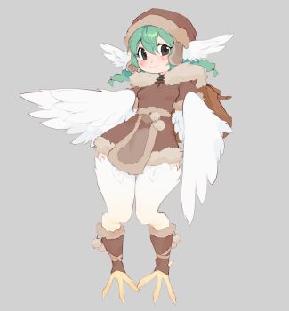 1girl birb_(niniidawns) bird_legs bird_tail blush braid breasts brown_dress brown_eyes brown_hat chicken_girl commentary dress english_commentary feathered_wings feathers fur_trim green_hair grey_background hair_between_eyes harpy hat head_wings highres long_hair looking_at_viewer monster_girl niniidawns original small_breasts smile solo tail talons twin_braids white_feathers white_wings wide_hips wing_ears winged_arms wings