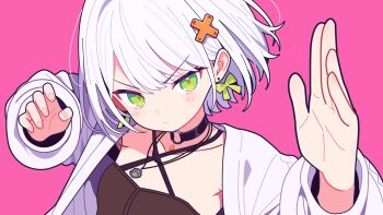 .live 1girl black_choker blush bow choker closed_mouth commentary_request d-pad d-pad_hair_ornament dot_nose earrings eyelashes fighting_stance fingernails green_bow green_eyes hair_bow hair_ornament highres jacket jewelry kerinaharaini long_sleeves mismatched_eyebrows necklace open_clothes open_jacket pink_background sharaku_setsuna short_hair simple_background solo v-shaped_eyebrows virtual_youtuber white_hair white_jacket