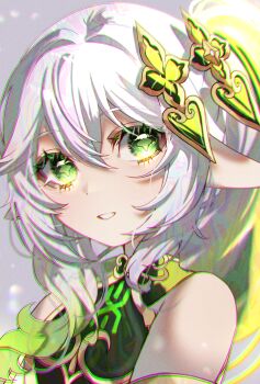 Rule 34 | 1girl, absurdres, bare shoulders, commentary request, genshin impact, gold trim, gradient hair, green eyes, green hair, hair between eyes, hair ornament, highres, long hair, looking at viewer, multicolored hair, nahida (genshin impact), parted lips, partial commentary, pointy ears, rayla (rayla illust), sleeveless, solo, star-shaped pupils, star (symbol), symbol-shaped pupils, teeth, upper body, white hair