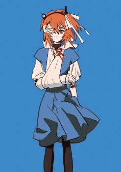 1girl a.i._voice adachi_rei arm_at_side arm_sling ayanami_rei ayanami_rei_(cosplay) black_pantyhose black_shirt blue_background blue_dress cable cast closed_mouth cosplay dress expressionless eyepatch feet_out_of_frame hair_ribbon hairband highres joints looking_at_viewer medical_eyepatch name_connection neck_ribbon neon_genesis_evangelion one_side_up orange_eyes orange_hair pantyhose ribbon robot_joints sfrabbit shirt short_hair solo standing straight-on utau