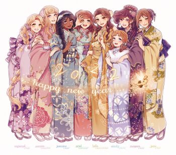 2022 6+girls :d adapted_costume aladdin_(movie) aqua_kimono ariel_(disney) aurora_(disney) beauty_and_the_beast_(disney) belle_(disney) black_hair blonde_hair blue_eyes blue_kimono braid braided_ponytail brown_eyes brown_hair brown_kimono character_name child closed_mouth commentary_request company_connection copyright_name crossover curly_hair dark-skinned_female dark_skin disney disney_princess earrings english_text eyelashes eyeshadow fairy fingernails floral_print flower flower_braid flying full_body fur_shawl fur_trim furisode gem geta green_eyes green_kimono grin hair_bun hair_flower hair_ornament hair_over_shoulder hairband half_updo hand_on_another's_arm hand_on_another's_shoulder hand_up hands_on_another's_arm happy_new_year hercules_(1997_movie) highres holding_another's_arm jane_porter japanese_clothes jasmine_(disney) jewelry kimono leaning_forward leaning_on_person light_particles lineup lipstick long_hair long_sleeves looking_at_viewer makeup megara_(disney) miniskirt mizala multi-tied_hair multiple_braids multiple_crossover multiple_girls new_year obi ok_sign ok_sign_over_eye one_eye_closed open_mouth pearl_(gemstone) pinching_sleeves pink_flower pink_kimono pleated_skirt ponytail purple_eyes purple_flower purple_kimono purple_ribbon rapunzel_(disney) red_lips ribbon sash shawl side-by-side simple_background single_hair_bun skirt sleeping_beauty_(disney) sleeves_past_wrists smile socks standing striped_sash swept_bangs tabi tangled tarzan_(disney_movie) the_little_mermaid_(disney) tinker_bell_(disney) twin_braids v very_long_hair walt_disney's_peter_pan wavy_hair wendy_darling white_background white_flower white_socks wide_sleeves wings yellow_flower yellow_kimono
