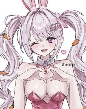 1girl alice_(nikke) alice_(wonderland_bunny)_(nikke) animal_ears bare_shoulders blush bow bowtie breasts carrot_hair_ornament cleavage collarbone detached_collar fake_animal_ears food-themed_hair_ornament goddess_of_victory:_nikke hair_ornament heart heart_hands highres large_breasts leotard long_hair nigmgm_o one_eye_closed open_mouth pink_bow pink_bowtie pink_eyes pink_leotard playboy_bunny rabbit_ears simple_background smile strapless strapless_leotard twintails undersized_breast_cup upper_body white_background