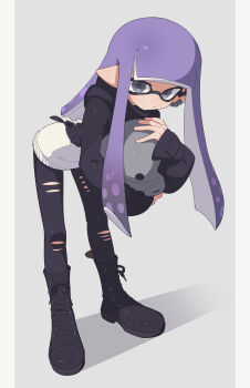 1girl absurdres black_boots black_jacket black_leggings boots full_body grey_background grey_eyes highres inkling inkling_girl inkling_player_character jacket lace-up_boots leggings long_hair long_sleeves looking_at_viewer multicolored_jacket nintendo pointy_ears purple_hair solo splatoon_(series) standing surume01417 torn_clothes torn_leggings two-tone_jacket white_jacket