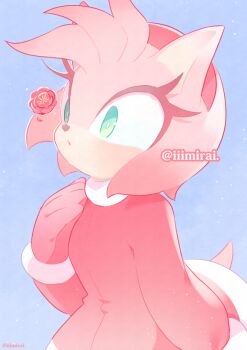 1girl amy_rose artist_name bad_id bad_pixiv_id blue_background bright_pupils closed_mouth dress flower flower_request furry furry_female gloves green_eyes hairband hand_on_own_chest hedgehog_girl iiimirai long_sleeves pink_dress pink_flower pink_fur pink_gloves pink_hairband simple_background solo sonic_(series) twitter_username white_pupils