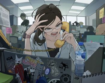 2girls 3boys absurdres angry bottle brown_hair ceiling ceiling_light commentary cubicle english_commentary glasses green_eyes highres holding holding_phone indoors kimura_731 lamp long_hair monitor multiple_boys multiple_girls office office_lady open_mouth original paper pen pencil phone sticker sticky_note teeth tile_ceiling tiles too_many_stickers water_bottle