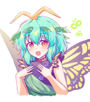 1girl antennae aqua_hair blush butterfly_wings commentary_request dress eternity_larva fairy green_dress hair_between_eyes highres insect_wings kaoling leaf leaf_on_head looking_at_viewer multicolored_dress one-hour_drawing_challenge open_mouth orange_eyes simple_background smile solo touhou upper_body white_background wings yellow_wings