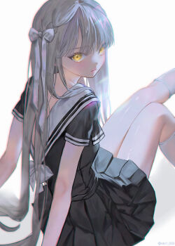 1girl black_shirt black_skirt blonde_hair bow braid breasts brown_hair closed_mouth commentary english_commentary expressionless from_behind grey_hair hair_bow half_up_braid half_updo long_hair looking_at_viewer original oto1_030 sailor_collar school_uniform serafuku shirt short_sleeves simple_background skirt small_breasts socks solo white_sailor_collar white_socks yellow_eyes
