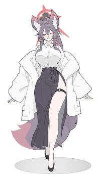 1girl absurdres amebrew animal_ear_fluff animal_ears black_skirt blue_archive breasts commentary_request fox_ears fox_girl fox_tail full_body halo highres large_breasts shirt simple_background skirt solo tail thigh_strap wakamo_(blue_archive) white_background white_shirt