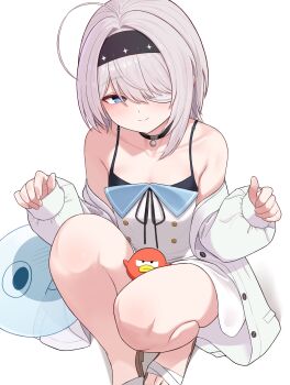 1girl ahoge bare_legs bare_shoulders bebetang black_choker black_shirt black_survival blue_eyes choker closed_mouth eternal_return:_black_survival eyepatch hair_over_one_eye hairband highres jacket looking_at_viewer medical_eyepatch off_shoulder open_clothes open_jacket shirt short_hair simple_background sissela_kyle slippers smile solo spaghetti_strap squatting thighs white_background white_hair white_jacket wilson_(black_survival)