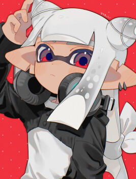 Rule 34 | 1girl, black jacket, blunt bangs, blush, closed mouth, dot nose, earrings, hand on own horn, headphones, headphones around neck, highres, inkling girl, inkling player character, jacket, jewelry, light frown, long sleeves, looking at viewer, nintendo, red background, red eyes, sabata saba, shirt, small horns, solo, splatoon (series), tagme, upper body, white hair, white shirt