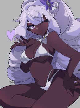 1girl ascot bare_shoulders bikini blowing_kiss blush breasts cleavage dark-skinned_female dark_skin fascinator frilled_ascot frills gold_ring hair_ornament hand_on_own_hip heart highres jacinthe_(pokemon) large_breasts long_hair looking_at_viewer mega_stone navel nintendo one_eye_closed open_mouth parted_lips pokemon pokemon_legends:_z-a purple_eyes purple_hair satoro301 simple_background solo stomach swimsuit very_dark_skin white_ascot white_bikini