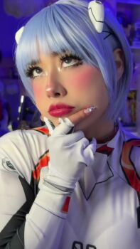 1girl animated ass ayanami_rei ayanami_rei_(cosplay) blue_hair bodysuit breasts cosplay curvy dancing grey_eyes hair_between_eyes highres huge_ass indoors lips looking_at_viewer maagsmx mecha_pilot_suit medium_breasts mexican_(nationality) neon_genesis_evangelion plugsuit_(evangelion) real_life smile solo tagme video white_bodysuit wide_hips