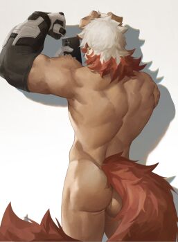 1boy abs arknights ass bara biceps black_gloves chinese_commentary colored_tips commentary_request flexing from_behind furry furry_male gloves highres hung_(arknights) komainu_boy komainu_ears komainu_tail male_focus multicolored_hair muscular muscular_male nude pectorals selfie trtoutoongo white_background