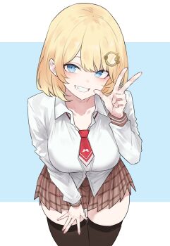 1girl absurdres black_thighhighs blonde_hair blue_eyes bluefield breasts brown_skirt hair_ornament hand_on_own_thigh highres hololive hololive_english large_breasts leaning_forward looking_at_viewer necktie plaid_clothes plaid_skirt pleated_skirt red_necktie short_hair short_necktie simple_background skirt smile solo thighhighs two-tone_background virtual_youtuber w watson_amelia watson_amelia_(1st_costume) zettai_ryouiki