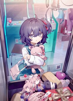 1girl bag black_hair blue_dress commentary_request crane_game doll dress handbag happy_sugar_life highres holding holding_stuffed_toy indoors koube_shio long_sleeves maidcode1023 one_side_up pinafore_dress sleeveless sleeveless_dress standing stuffed_animal stuffed_toy teddy_bear