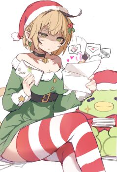 1girl alternate_costume black_choker black_streaks blonde_hair breasts choker cleavage commentary dooby dress green_dress hat highres holding holding_letter holding_paper indie_virtual_youtuber kippu_(dooby) large_breasts letter looking_at_viewer orobou paper red_thighhighs santa_hat solo striped_clothes striped_thighhighs thighhighs virtual_youtuber white_thighhighs