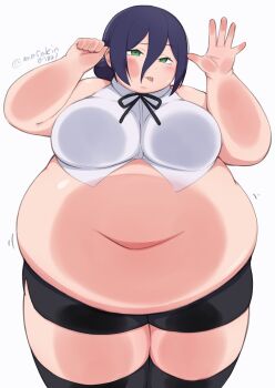 1girl against_glass artist_name belly big_belly black_shorts black_thighhighs blue_hair blush breasts chainsaw_man cheek_on_glass crop_top fat fat_woman green_eyes hair_between_eyes hair_bun huge_belly large_breasts masakin navel obese purple_hair reze_(chainsaw_man) shirt short_hair short_shorts shorts sleeveless sleeveless_shirt smile solo standing thick_arms thick_thighs thighhighs thighs tight_clothes tongue tongue_out twitter_username white_background white_shirt