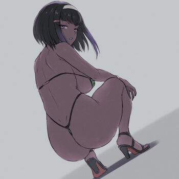 1girl ass back bikini black_hair black_shoes blue_lips bracelet breasts dark-skinned_female dark_skin from_behind g-string gradient_hair green_bikini grey_background hair_ornament hairband hairclip high_heels jewelry large_breasts looking_back medium_hair multicolored_hair original othel_(hatimorris) panties purple_eyes purple_hair shoes solo squatting swimsuit thong thong_bikini underwear white_hairband