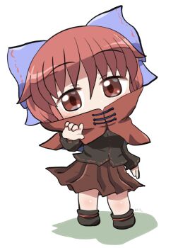 1girl black_shirt black_shoes blush bow brown_skirt chibi chibi_only commentary_request full_body hair_between_eyes hair_bow hand_up high_collar highres long_sleeves looking_at_viewer pleated_skirt purple_bow red_eyes red_hair rokugou_daisuke sekibanki shirt shoes short_hair signature simple_background skirt solo standing touhou white_background