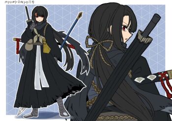 1girl artist_name asymmetrical_bangs black_hair blue_background border chinese_clothes commentary_request gourd hongyuan_(identity)_(project_moon) limbus_company looking_back medium_hair multiple_views myomyomyo114 outline outside_border polearm project_moon red_eyes ryoshu_(project_moon) sheath sheathed spear standing sword sword_on_back twitter_username weapon weapon_on_back white_border white_outline