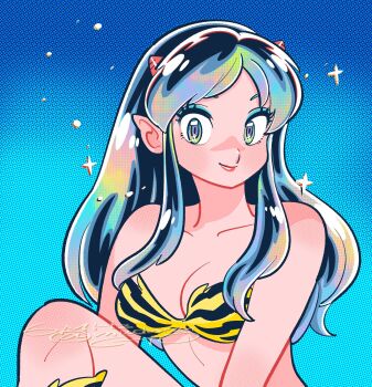 1girl animal_print bikini blue_background breasts cleavage collarbone cone_horns eyelashes gradient_background highres horns knee_up long_hair looking_at_viewer lum muda_rengou_to_ziggy_stardust pointy_ears print_bikini print_boots sidelocks signature solo star_(symbol) swimsuit tiger_print urusei_yatsura