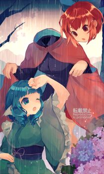 2girls black_shirt blue_bow blue_hair bow cape cloak disembodied_head drill_hair drill_sidelocks efxc fins floating_head frilled_kimono frills green_kimono hair_bow head_fins headless high_collar japanese_clothes kimono kneeless_mermaid long_sleeves mermaid miniskirt monster_girl multiple_girls obi red_cloak red_eyes red_hair red_skirt sash sekibanki shirt short_hair sidelocks skirt touhou wakasagihime wide_sleeves