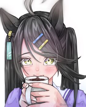 1girl ahoge alternate_hairstyle black_hair blush closed_mouth coffee cup drinking ear_ornament ear_tag earrings grey_hair hair_ornament hairclip hands_up highres holding holding_cup jewelry long_bangs long_hair looking_at_viewer manhattan_cafe_(umamusume) mug multicolored_hair purple_shirt sailor_collar sango0707315 school_uniform shirt single_earring smile solo swept_bangs tracen_school_uniform twintails twitter_username umamusume white_sailor_collar yellow_eyes