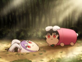2girls :3 animal_ears bamboo bamboo_forest black_hair carrot_necklace commentary day empty_eyes forest hair_between_eyes inaba_tewi jewelry leaf light_rays multiple_girls nature necklace outdoors peeking_out pitfall purple_hair rabbit_ears rabbit_tail red_eyes reisen_udongein_inaba shadow shirosato smile symbol-only_commentary taiko_no_tatsujin tail touhou wada_don what