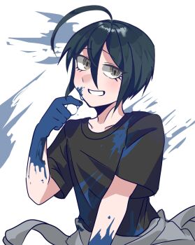 1boy ahoge black_hair black_shirt blue_paint brown_eyes danganronpa_(series) danganronpa_v3:_killing_harmony grin hair_between_eyes hand_up highres kosgichim male_focus saihara_shuichi shirt short_hair short_sleeves smile solo teeth upper_body white_background