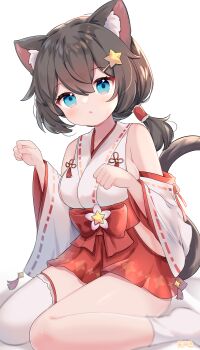 1girl absurdres animal_ear_fluff animal_ears black_hair blue_eyes breasts cat_ears cat_girl cat_tail detached_sleeves foot_out_of_frame hair_between_eyes hair_ornament hairclip hakama hakama_skirt highres japanese_clothes kimono looking_at_viewer medium_breasts medium_hair nontraditional_miko original parted_lips paw_pose ponytail red_skirt ribbon-trimmed_sleeves ribbon_trim sidelocks simple_background single_sock single_thighhigh sitting skirt socks solo star_(symbol) star_hair_ornament tail thighhighs thighs tian_yang wariza white_background white_kimono white_sleeves white_socks white_thighhighs