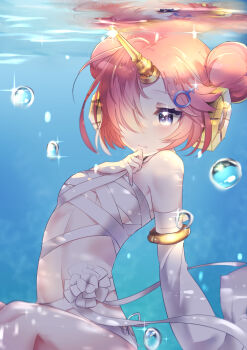 1girl air_bubble armlet blue_background bubble closed_mouth commentary_request double_bun fate/grand_order fate_(series) frankenstein's_monster_(fate) frankenstein's_monster_(swimsuit_saber)_(fate) frankenstein's_monster_(swimsuit_saber)_(third_ascension)_(fate) hair_bun hair_over_one_eye highres horns jewelry mechanical_horns pink_hair reirou_(chokoonnpu) short_hair single_horn solo underwater