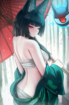 1girl absurdres animal_ear_fluff animal_ears ass back bare_shoulders black_hair breasts butt_crack chest_sarashi commentary english_commentary fox_ears fox_girl from_behind green_kimono highres holding holding_umbrella hoshimi_miyabi japanese_clothes kimono large_breasts long_hair puppnett red_eyes sarashi tailless_(zenless_zone_zero) umbrella very_long_hair zenless_zone_zero